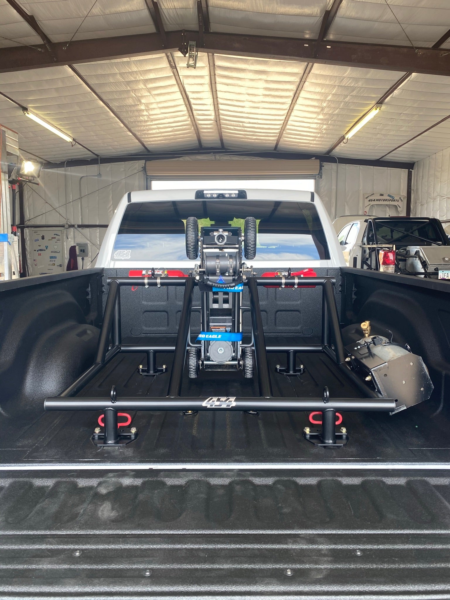 Alpha: Universal Quick Release Tire Cage