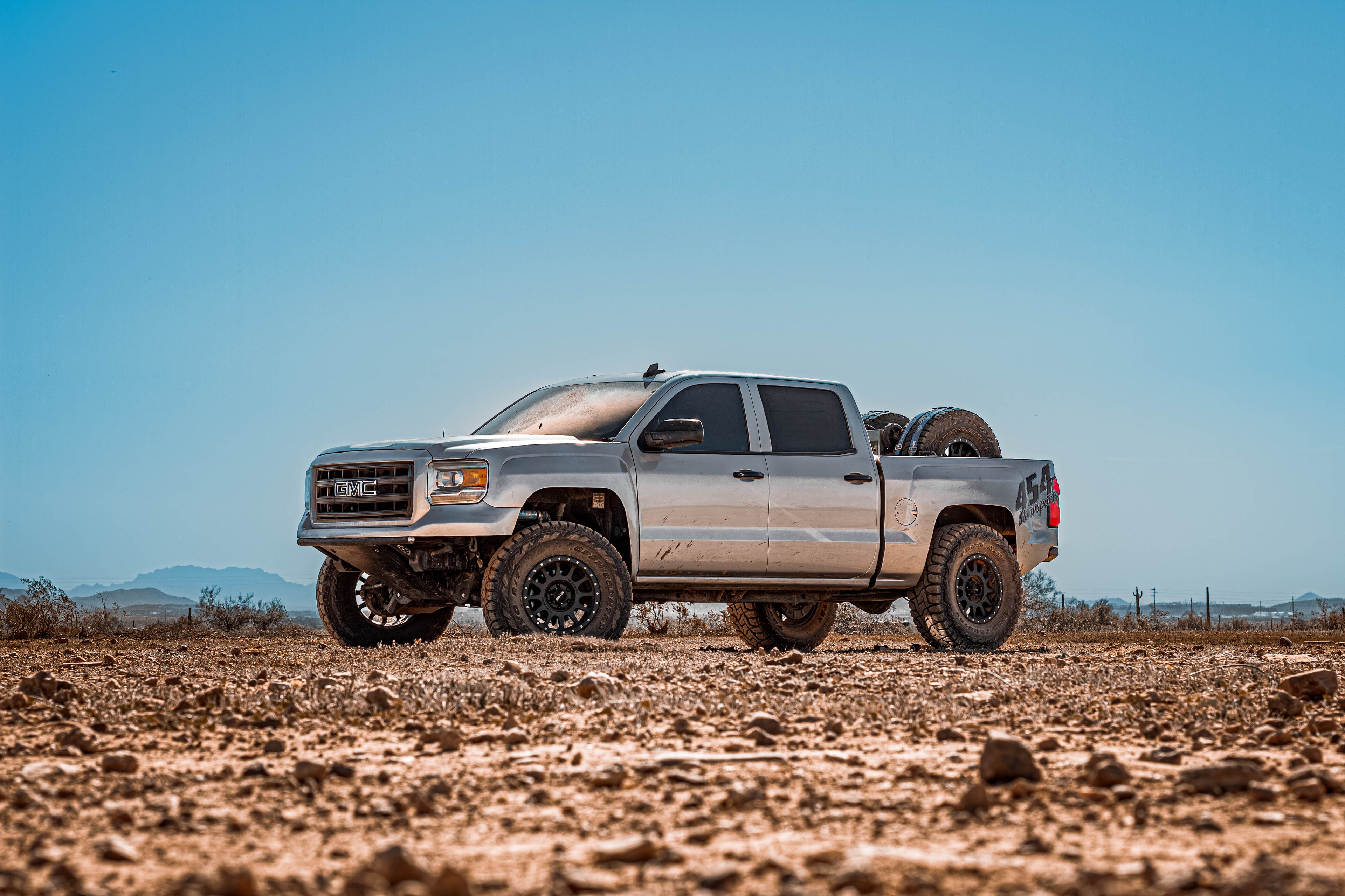 Custom truck build by 454 Motorsports